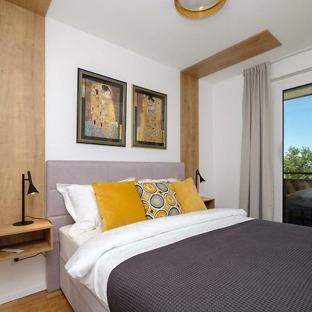 זאגרב Studio Apartman Krila Wings- Parking In Garage מראה חיצוני תמונה