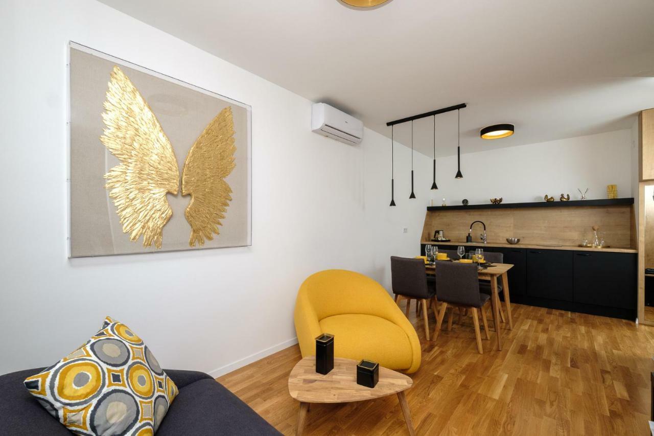 זאגרב Studio Apartman Krila Wings- Parking In Garage מראה חיצוני תמונה