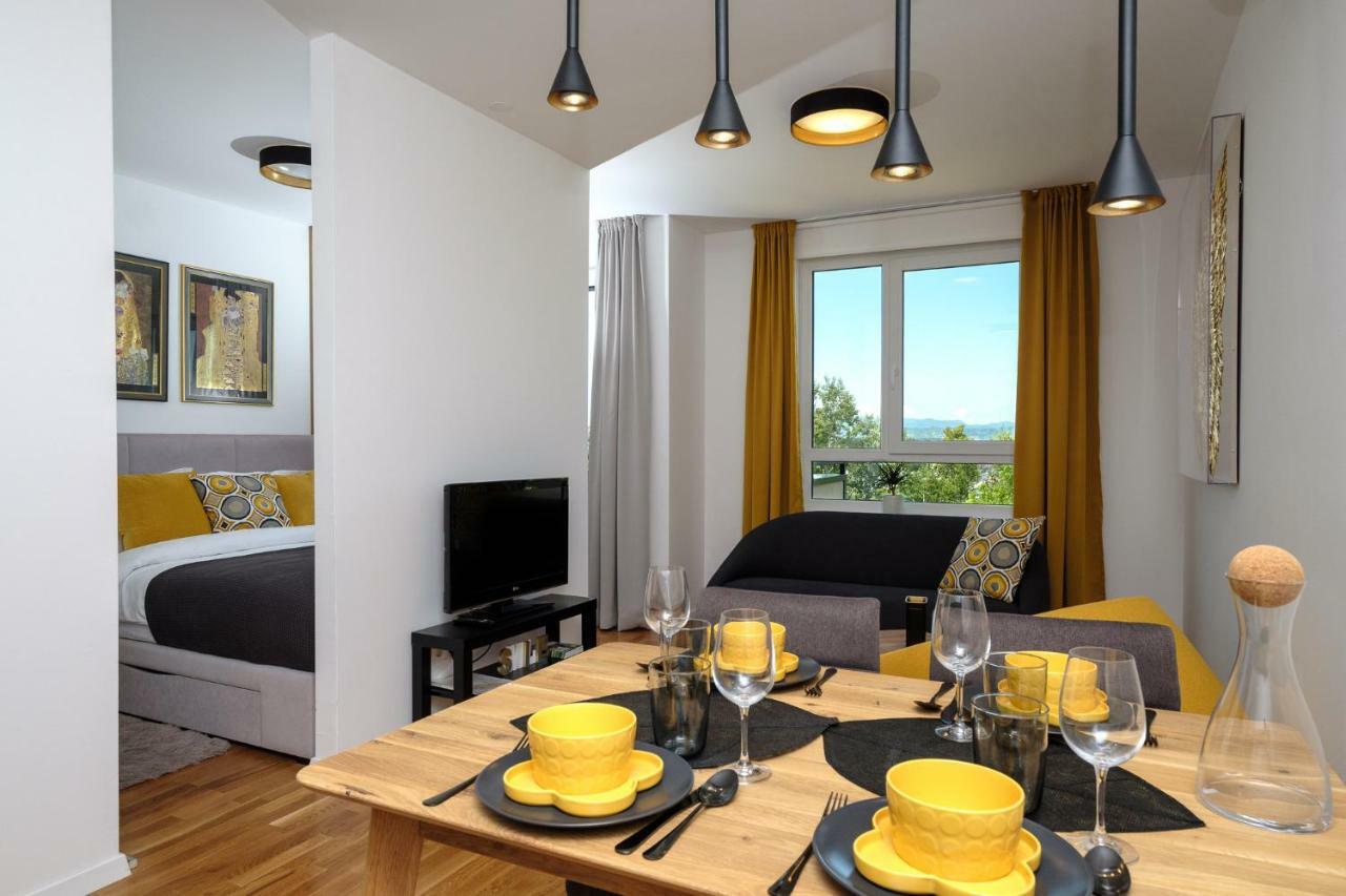 זאגרב Studio Apartman Krila Wings- Parking In Garage מראה חיצוני תמונה